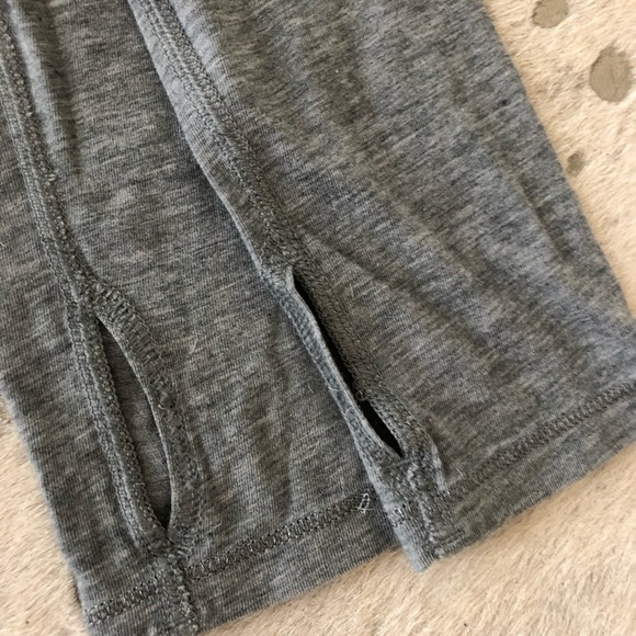 Grey Long Sleeve Shirt with Iridescent Star Ivivva - Picture 3 of 7